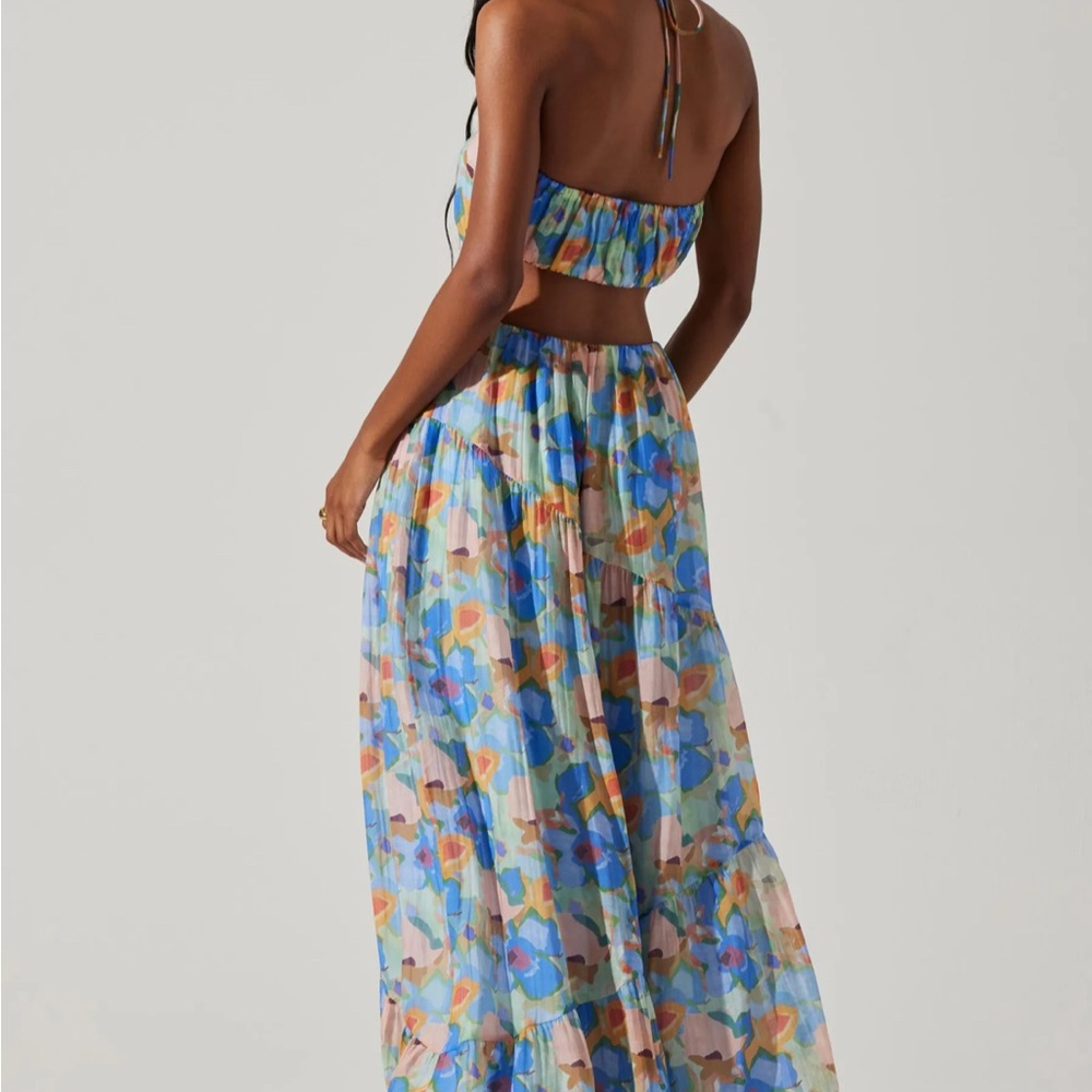 ASTR Miaka Floral Maxi Dress Blue multi abstract size XS - Picture 5 of 10